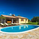 Vila Fiore Comfortable