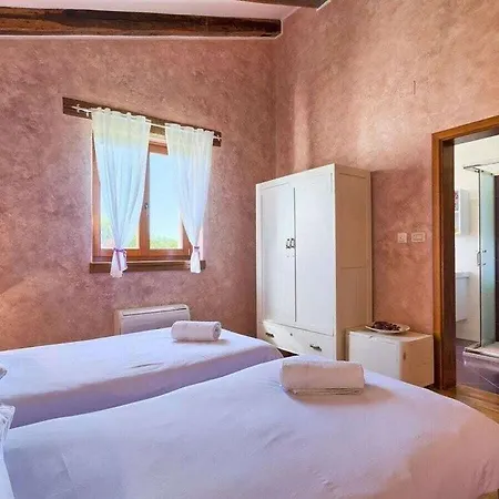 Fiore Comfortable Villa